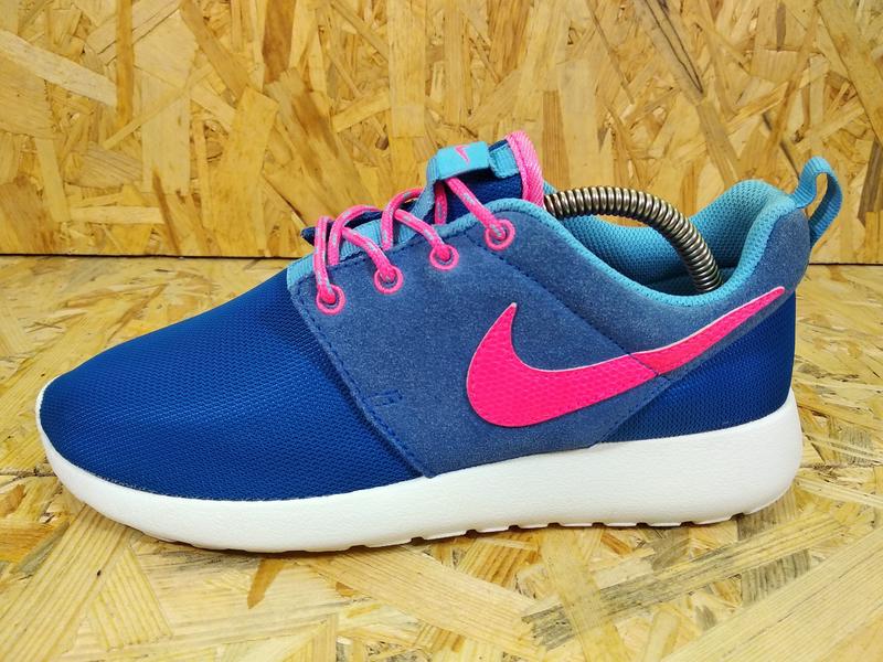 Nike Roshe Run Galaxy