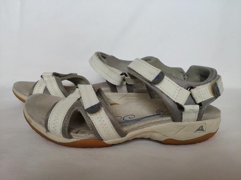 clarks isna pebble sandals, Off 65%, www.spotsclick.com