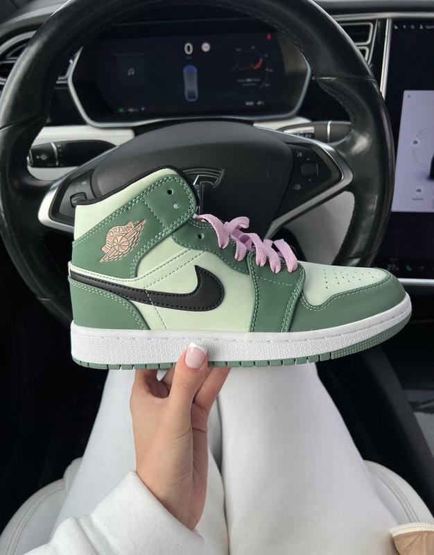 Кроссовки кроссы найк джордан nike air jordan 1 retro mid dutch green ...