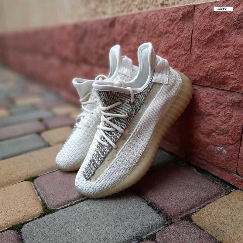 Женские кроссовки в стиле adidas yeezy boost 350 молочные с коричневым ...