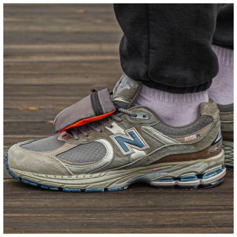 Мужские / женские кроссовки new balance 2002r "stash”, унисекс серые ...