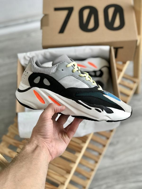Кросівки кроси адідас ізі буст adidas yeezy 700 — ціна 2090 грн у ...