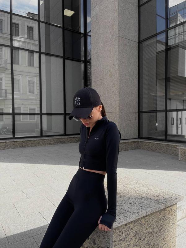 Укороченная кофта на молнии дайвинг леггинсы лосины высокая посадка ...