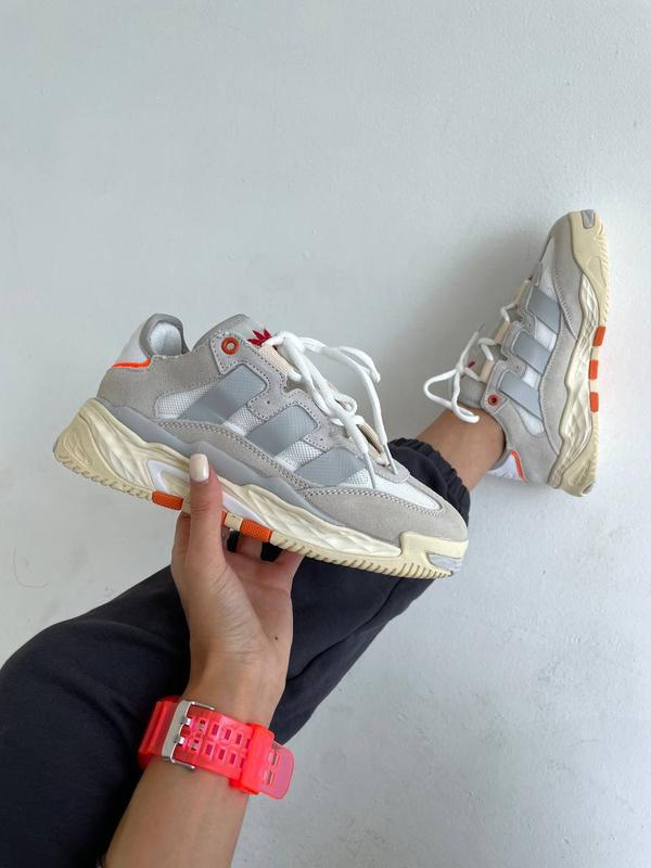 Женские кроссовки new balance 530 khaki white leather — ціна 2249 грн у ...