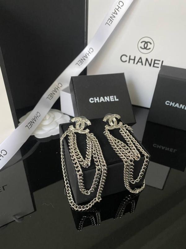 Брендові сережки шанель/chanel, посріблення — ціна 1800 грн у каталозі ...