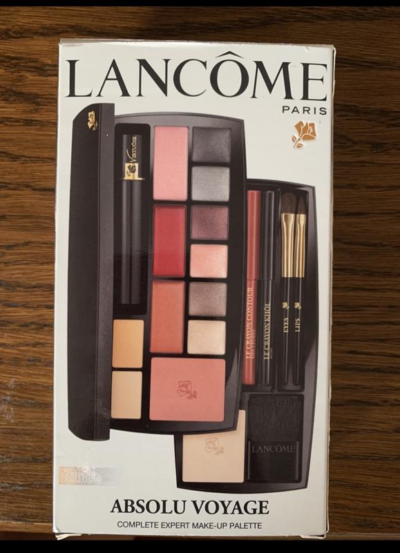 Lancome набор — цена 1900 грн в каталоге Румяна Купить товары для ...
