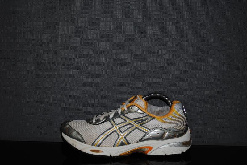 asics cumulus 9