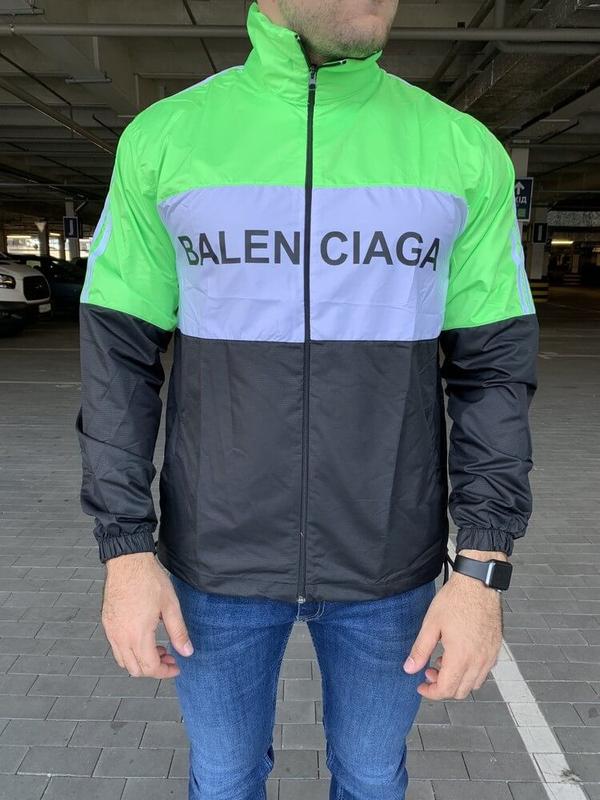 Ветровка balenciaga logo reflective zip-up neon green — цена 1550 грн в  каталоге Куртки ✓ Купить мужские вещи по доступной цене на Шафе | Украина  #118084272