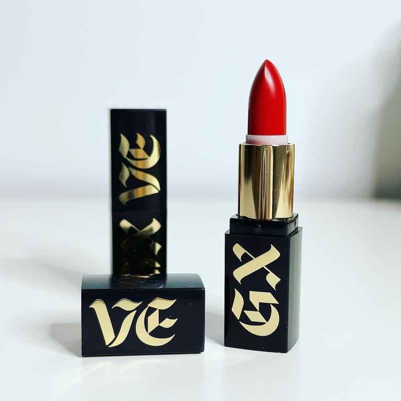 Губна помада gxve by gwen stefani anaheim shine satin lipstick — цена ...