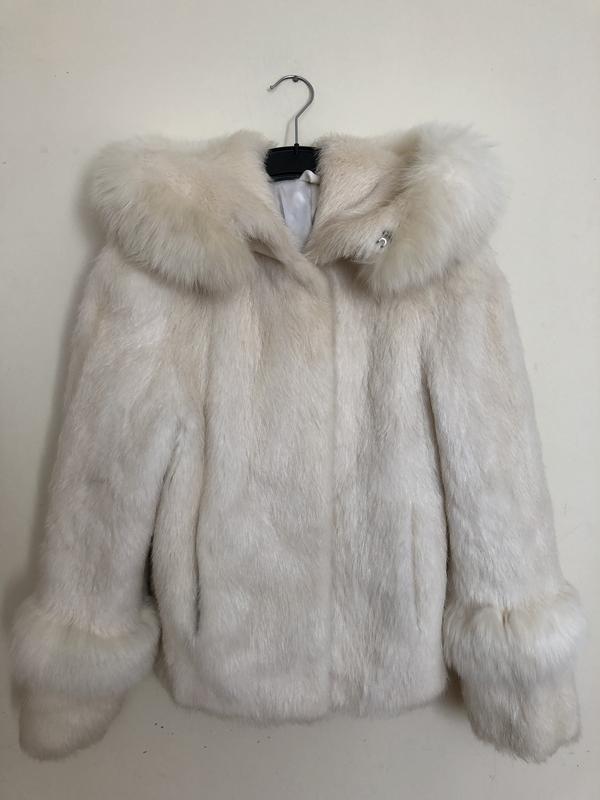 Женская норковая шуба 52-54 размер. Полушубок норковый олх. Авито москва полушубки. Авито москва полушубки. Бомбер из норки женский.
