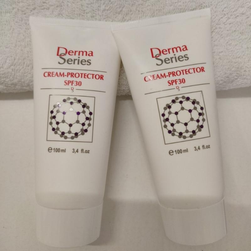 Крем протектор спф 30 derma series — цена 875 грн в каталоге Крем для ...
