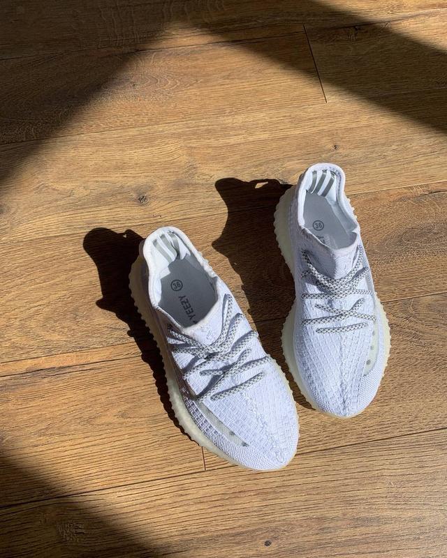 Кроссовки изи сетка🖤 — ціна 1650 грн у каталозі Кросівки Купити жіночі ...