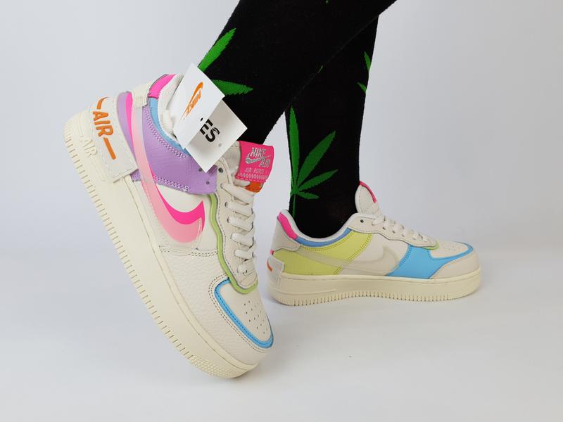 Кроссовки женские разноцветные nike air force 1 shadow double swoosh ...