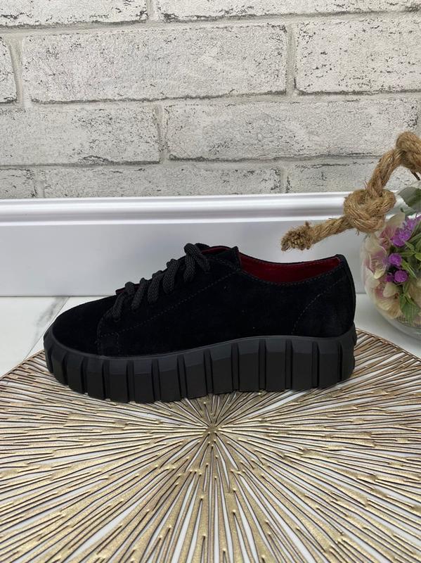 36-41 рр кроссовки нат. замша на фигурной платформе — цена 1599 грн в ...