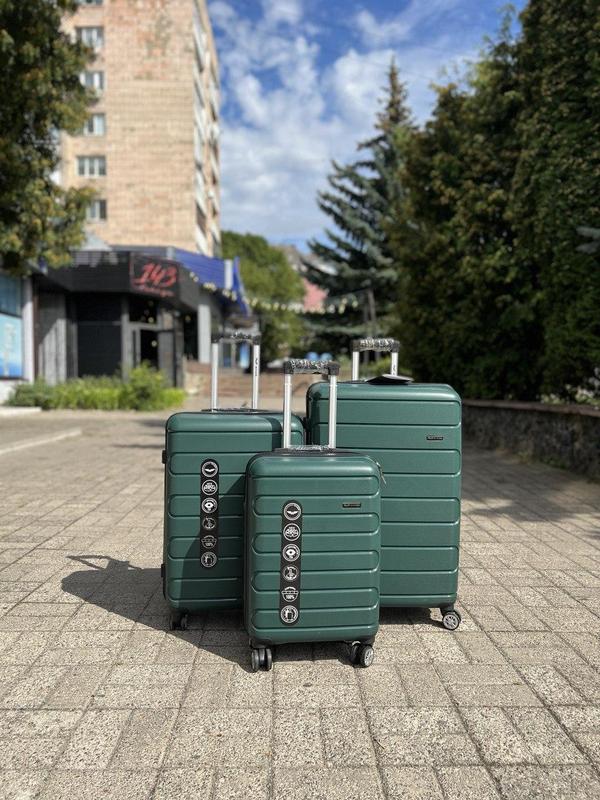 Чемодан пластиковый полипропилен 100% wings 181-03 маленький s зеленый ...