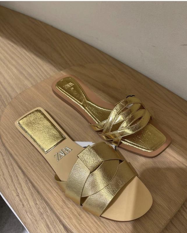 Шльопки зара хром золото шлепки сандали капці тапочки — ціна 1650 грн у ...