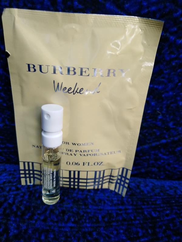 Burberry weekend оригинал, пробник, парфюм, миниатюра, духи барберри уикенд  - купить по доступной цене в Украине | SHAFA.ua
