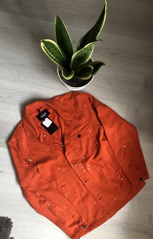 Яскрава куртка pull &bear ,розмір m ,нова з цінником ,з ефектом крапель ...