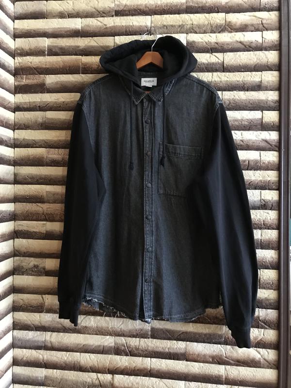 Джинсовая рубашка с капишоном — цена 260 грн в каталоге Рубашки Купить ...