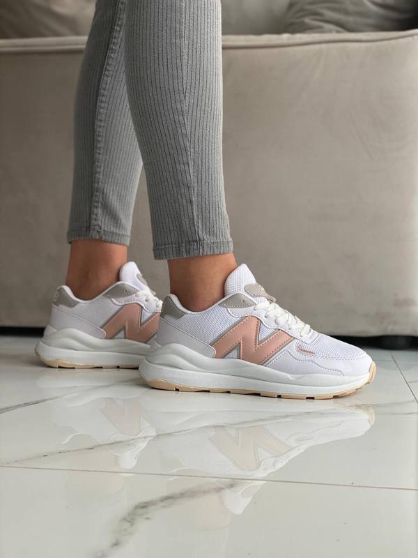 Женские кроссовки new balance 57/40 white pink — цена 2530 грн в ...