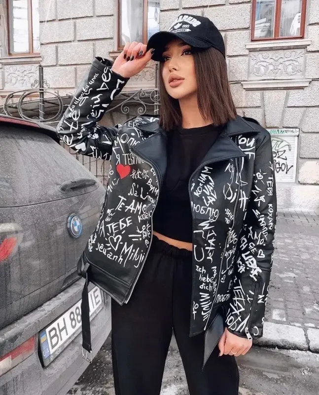 Женская кожанка — цена 1250 грн в каталоге Куртки Купить женские вещи ...