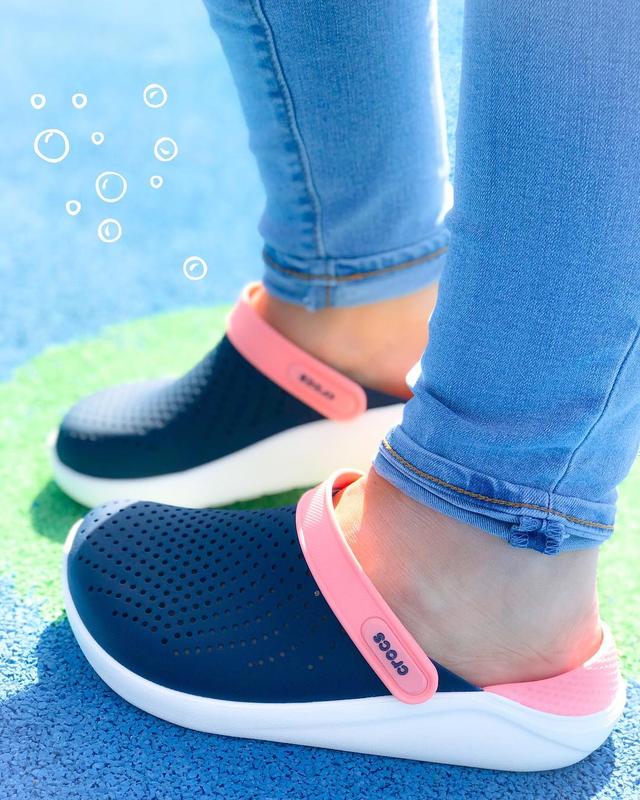 crocs literide navy melon