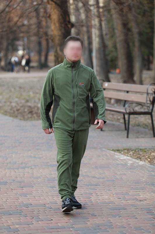 Флисовый спортивный костюм