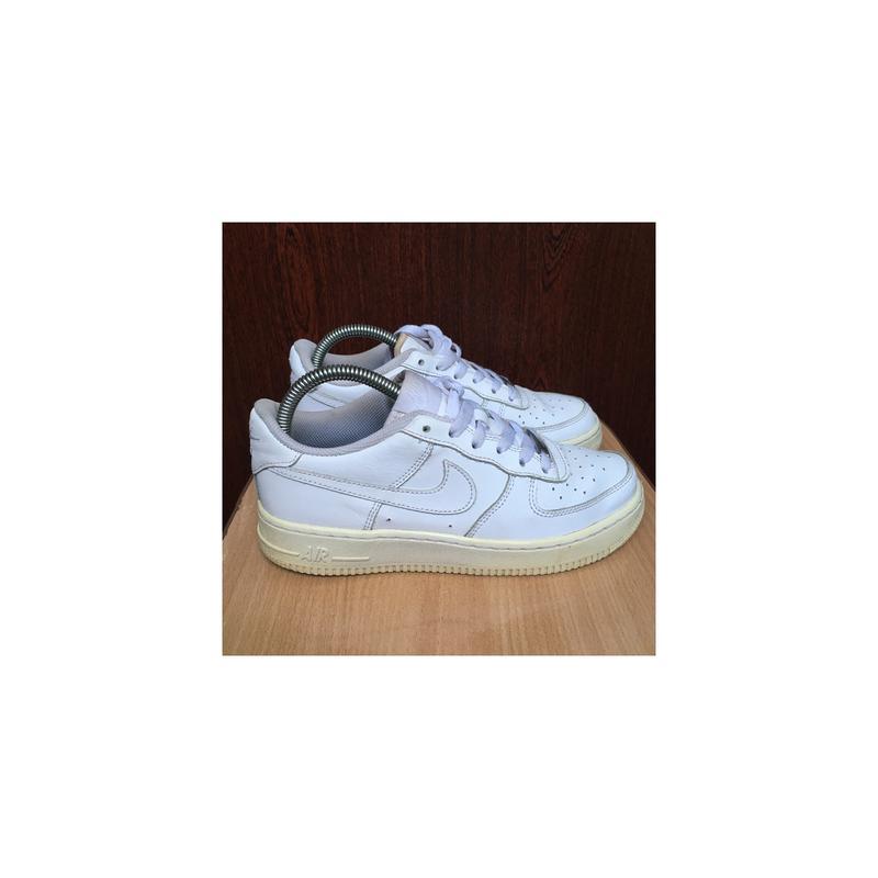 Nike air force 1 low 37.5 deals