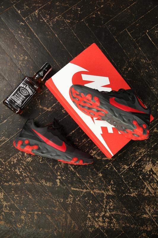 Nike react hotsell 55 solar red