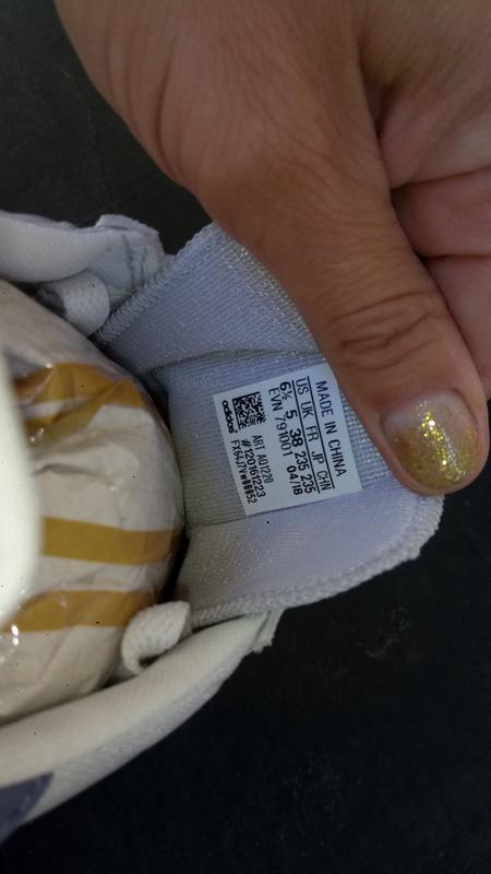 aq1220 adidas