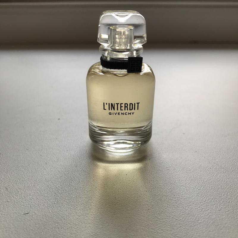 L interdit летуаль. L interdit летуаль. Туалетная вода l interdit givenchy. Духи живанши женские l'interdit. Летуаль духи живанши.