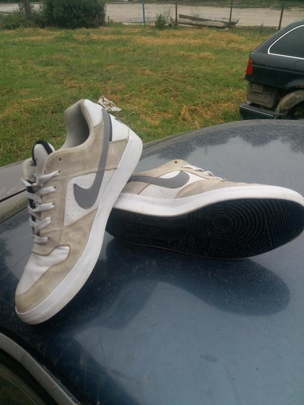 nike sb 44.5
