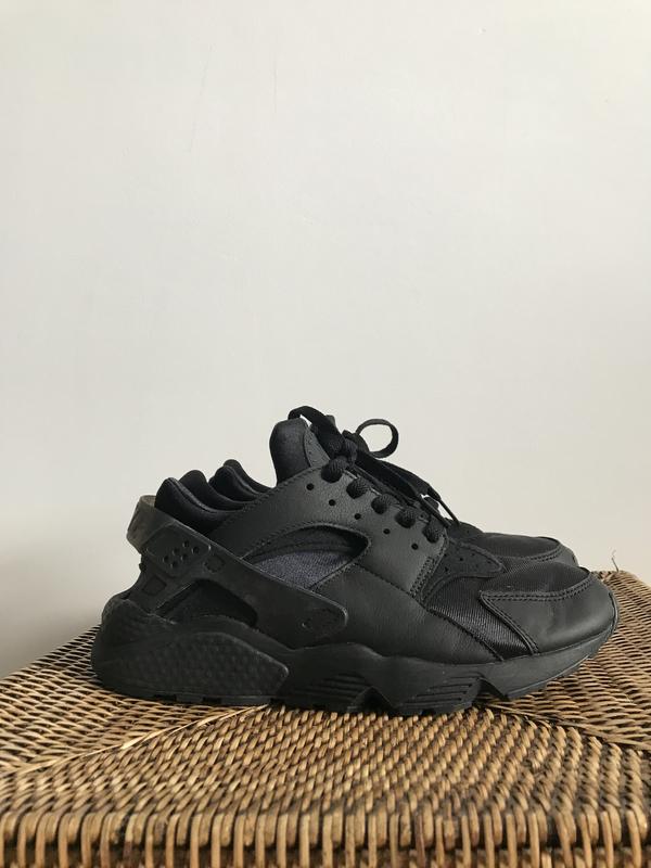 Nike hotsell huarache 2001