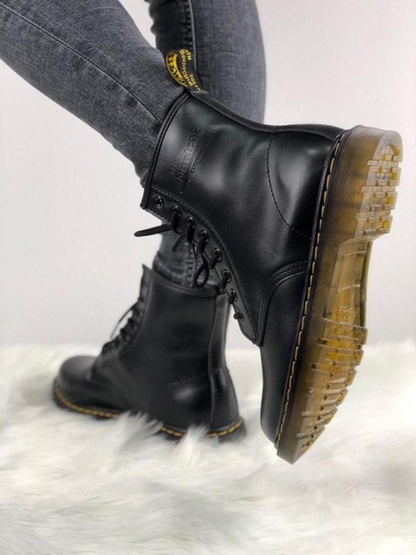 Женские зимние ботинки на меху dr martens 1460 black. — цена 2390 грн в  каталоге Ботинки ✓ Купить женские вещи по доступной цене на Шафе | Украина  #25464239 | Martens Devon Flower Buckle Leather Boots