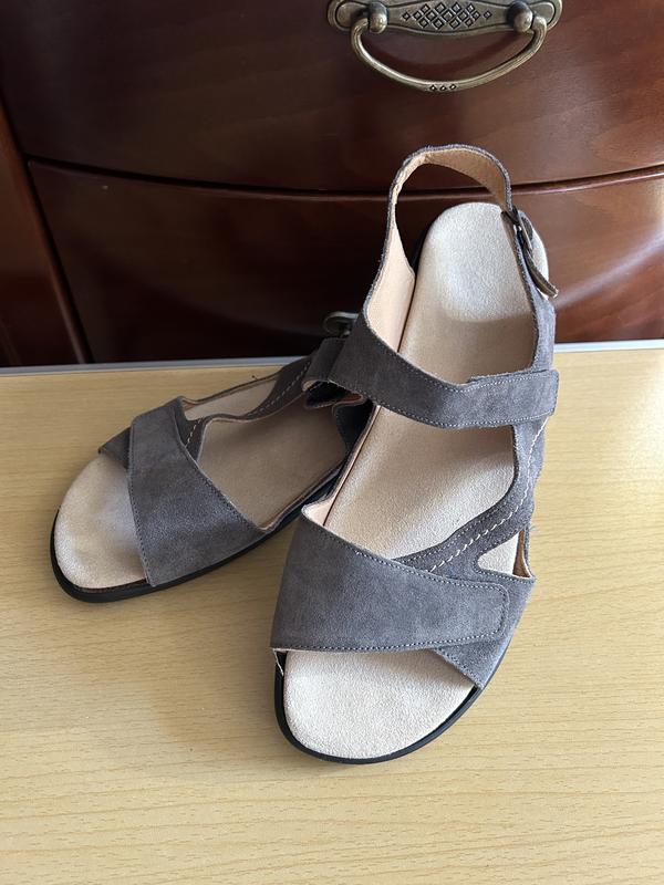 Кожаные босоножки на широкую ножку ladysko — цена 580 грн в каталоге ...