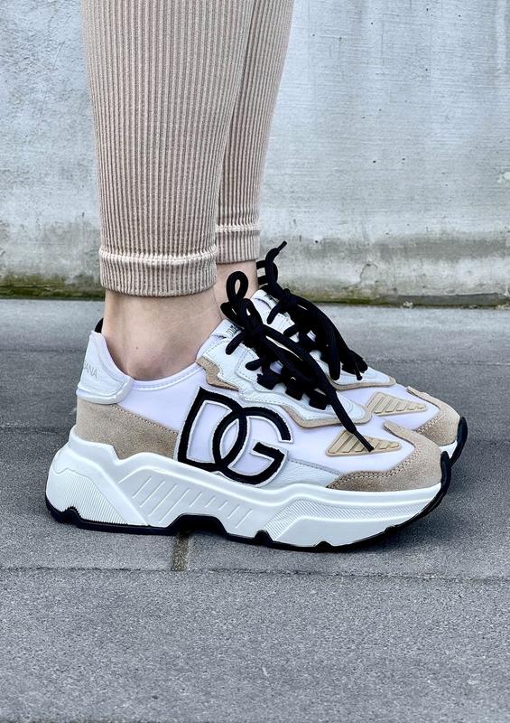 Шикарные женские кроссовки бренд daymaster sneakers white beige белые с ...