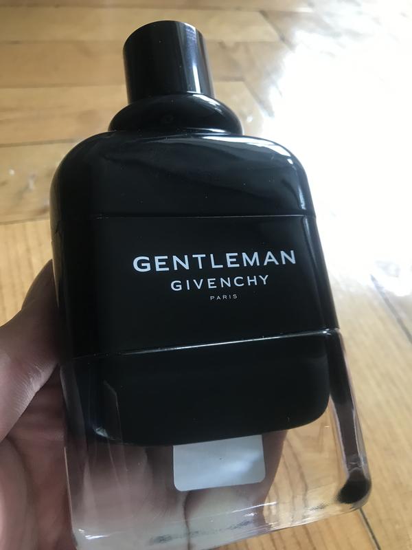 Givenchy gentleman 2018 top